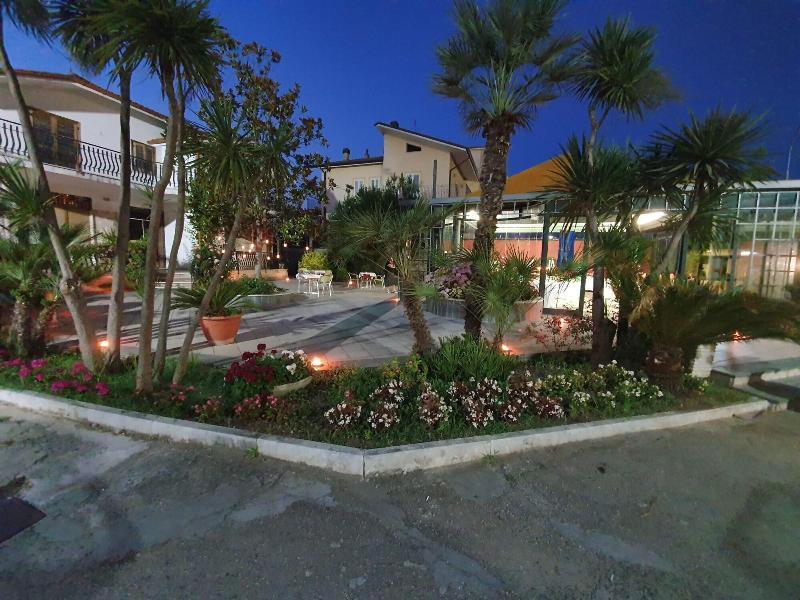 Hotel Ristorante La Campagnola Cassino Zewnętrze zdjęcie