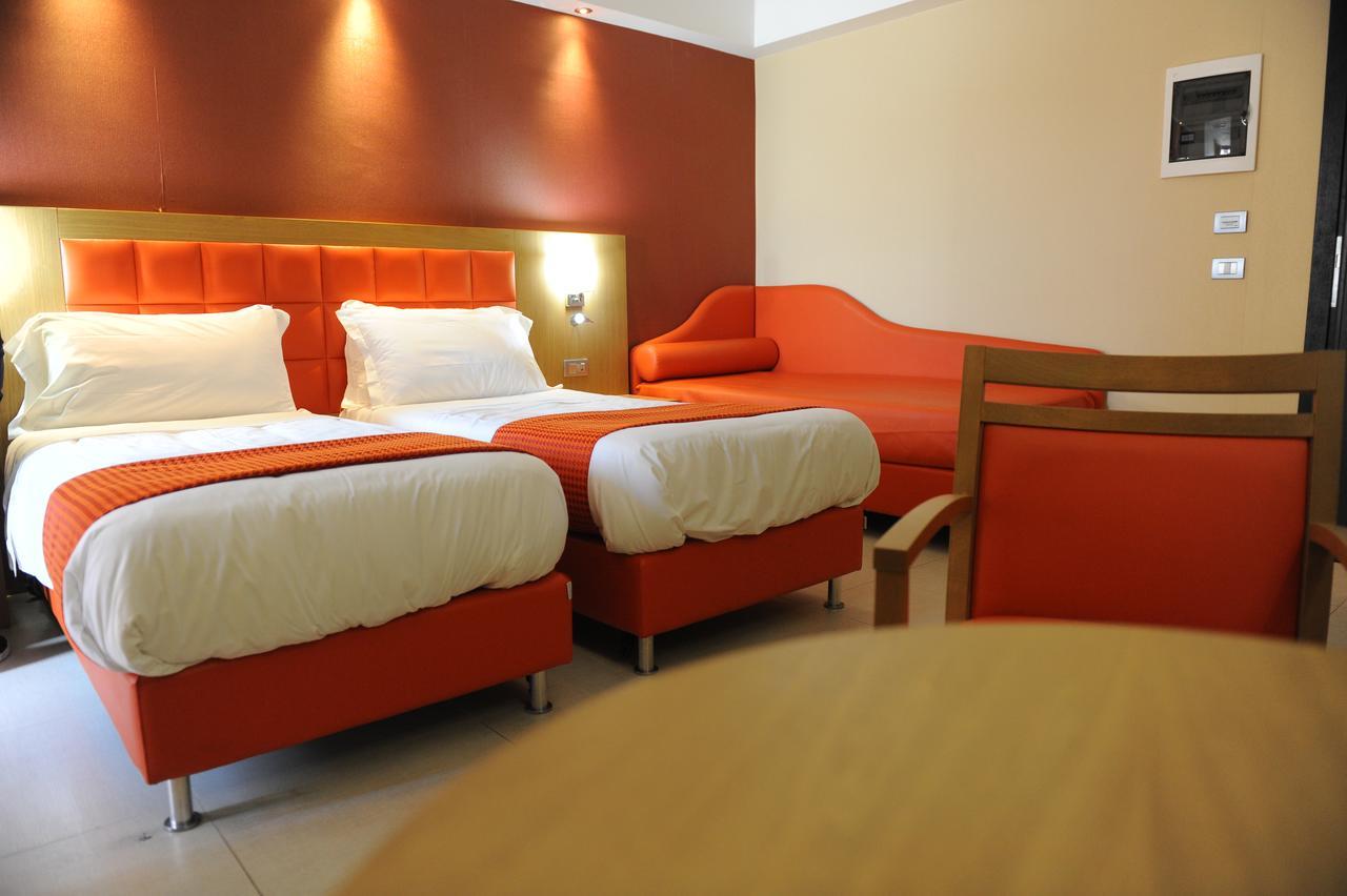 Hotel Ristorante La Campagnola Cassino Zewnętrze zdjęcie