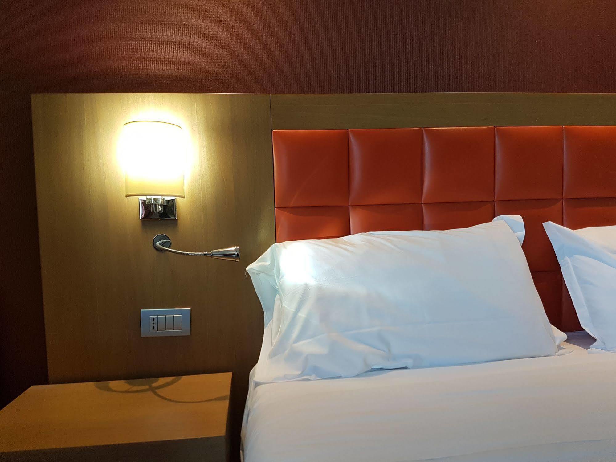 Hotel Ristorante La Campagnola Cassino Zewnętrze zdjęcie