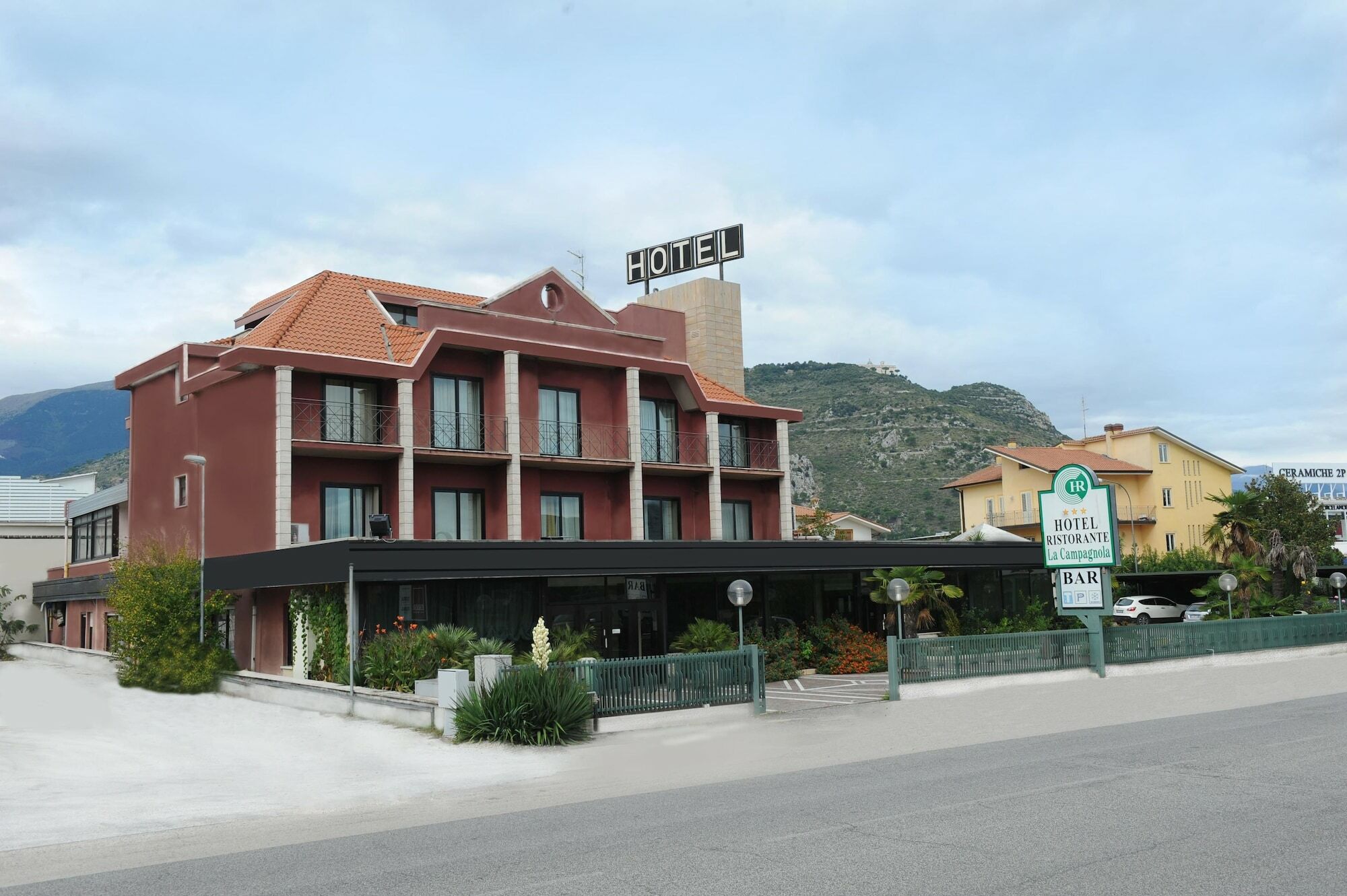 Hotel Ristorante La Campagnola Cassino Zewnętrze zdjęcie